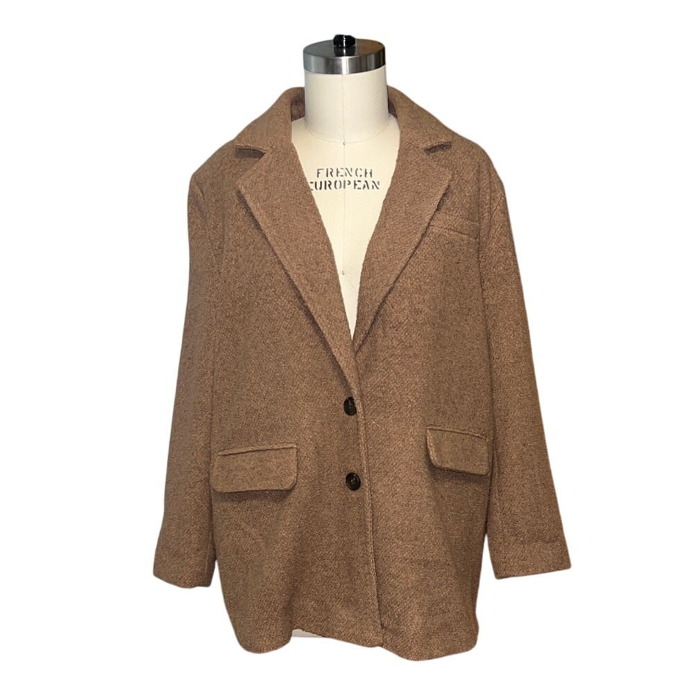 Universal Thread Brown heavy blazer jacket‎  with Button Detail Size XL